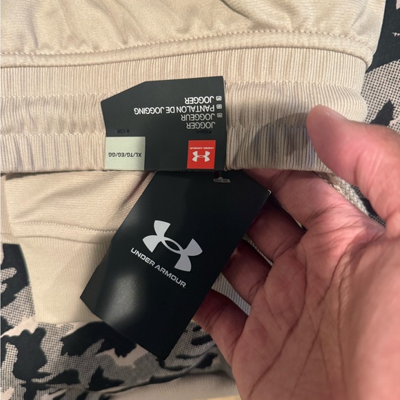 Under Armour Beige and Black Camo Joggers - Picture 2 of 3